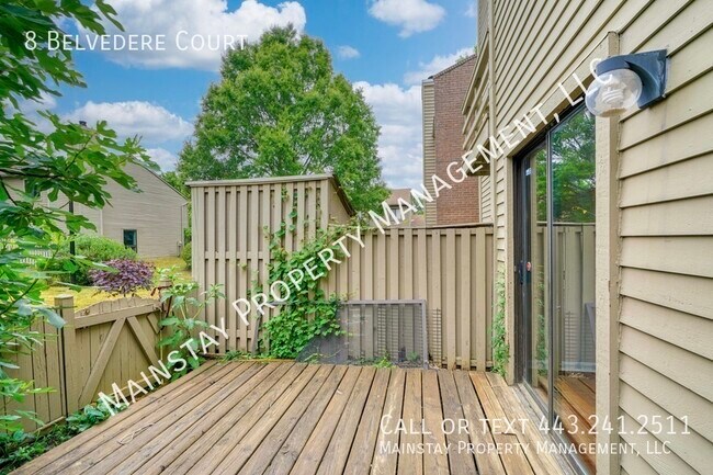 Building Photo - 8 Belvedere Ct