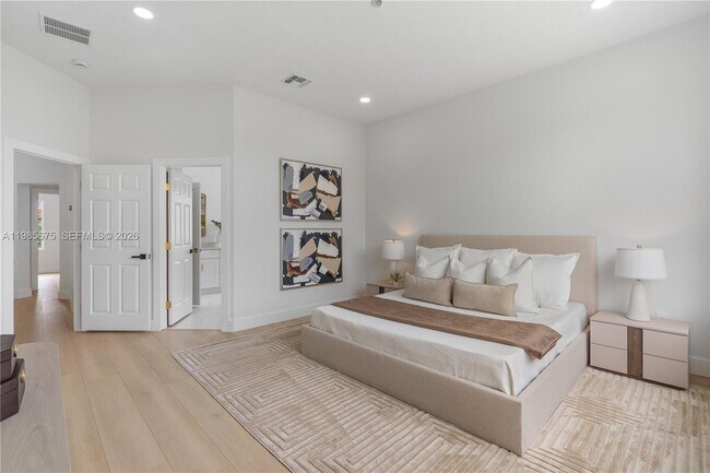 Building Photo - 9840 Stover Way