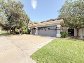 Building Photo - 5501 E Shea Blvd