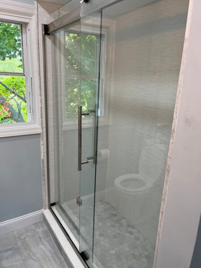 Shower - 1205 Little Neck Ave