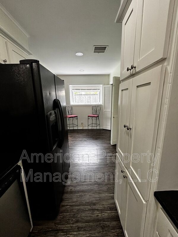 Building Photo - 5228 S 75th E Ave