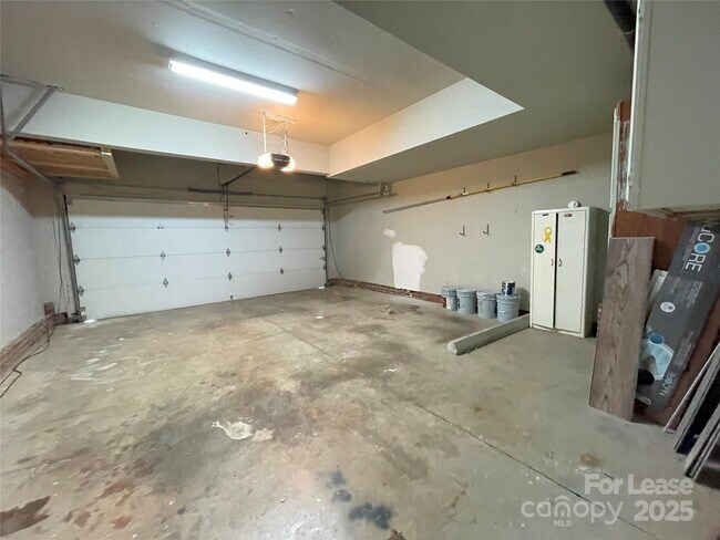 Building Photo - 8509 Netherfield Ct