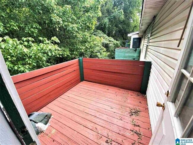 Building Photo - 106 Skyview Dr