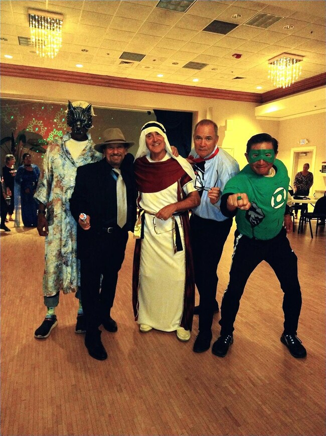 Building Photo - 2504 Antigua Terrace