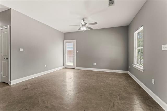 Building Photo - 207 S Laurel St