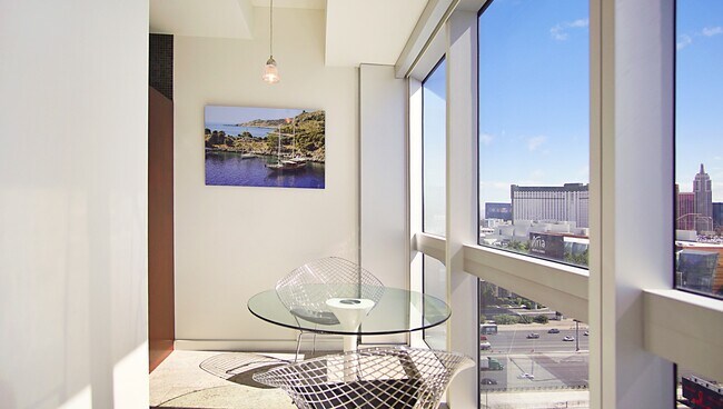 Building Photo - The Martin 1807-Strip/city Views form this...