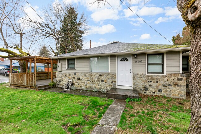 Building Photo - 18605 NE Everett Ct