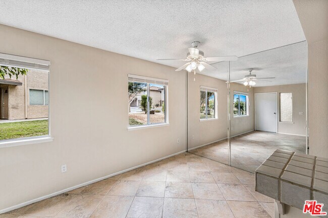 Building Photo - 72669 Eagle Rd