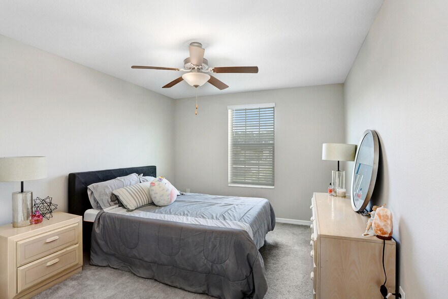 bedroom 5 - 4918 Wild Senna Blvd