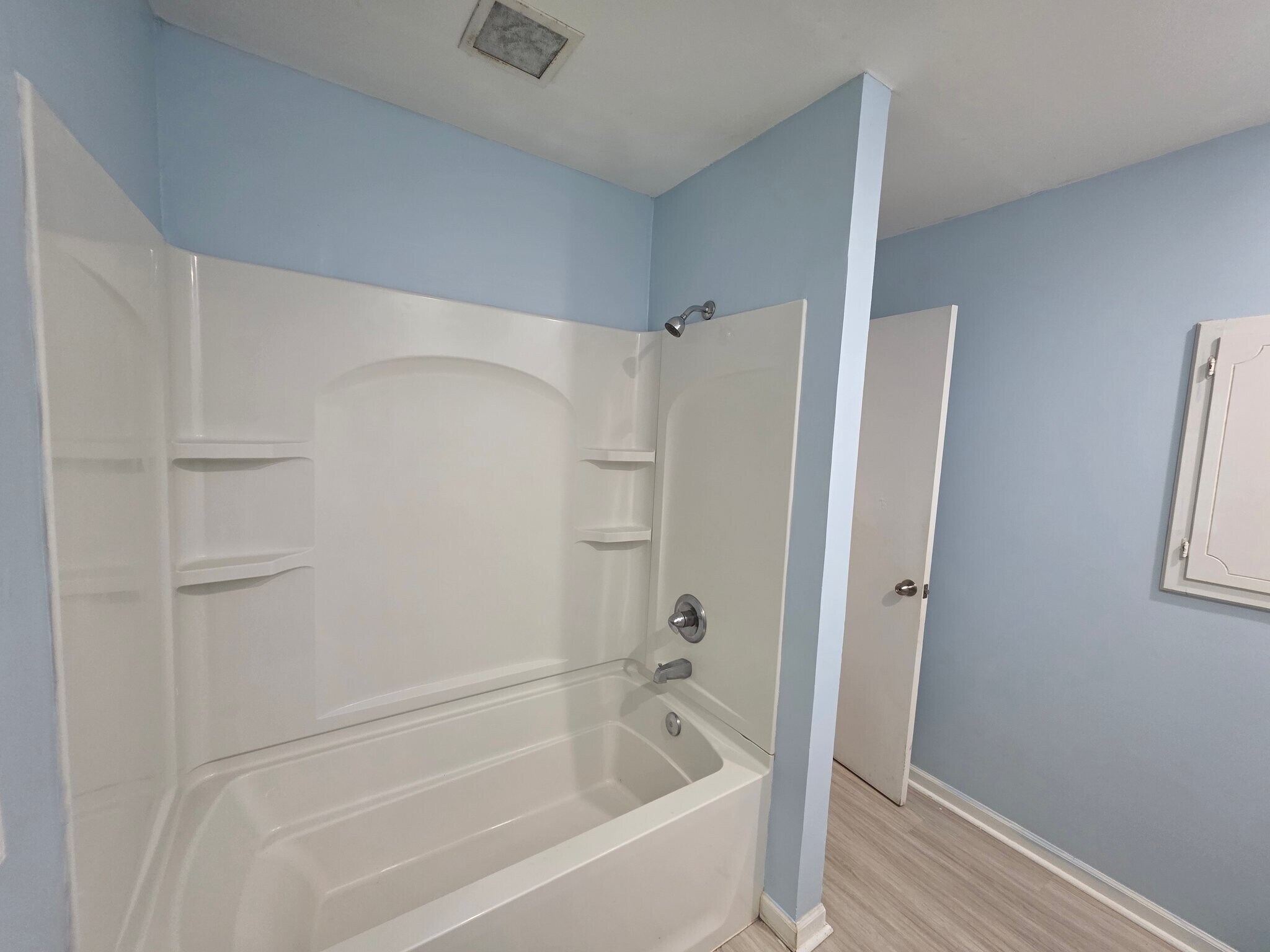 Building Photo - 25 Sylvias Way
