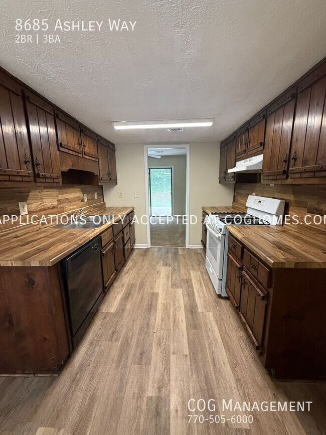Building Photo - 8685 Ashley Way