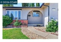 Building Photo - 1217 Mission Dr