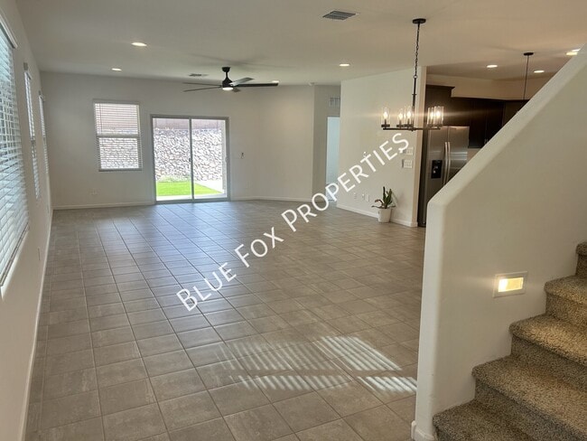 Building Photo - 6973 W Jadewood Ln
