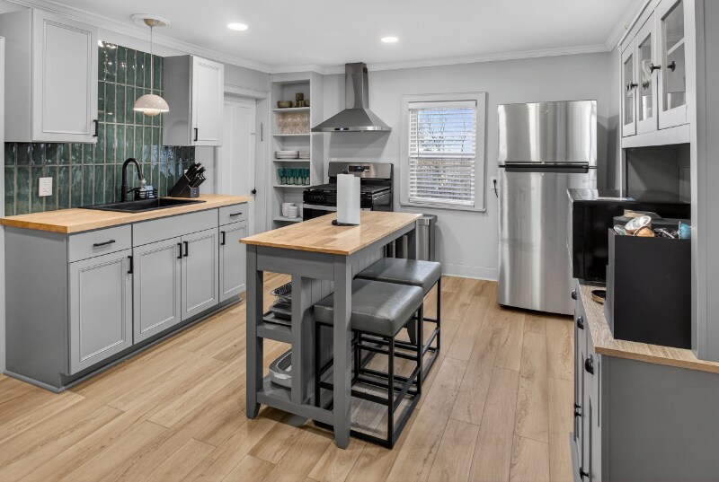 Building Photo - 38 Hamilton St