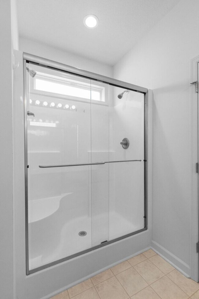 Building Photo - 502 Shallotte Ln