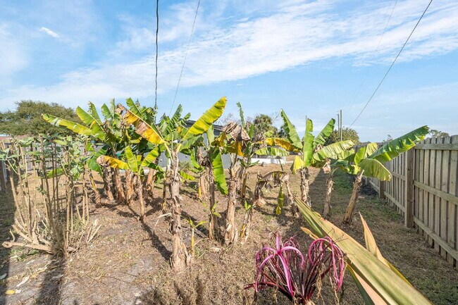 Building Photo - 3BR/2BA Single-Family Home in Quiet Melbourne Cul-de-Sac