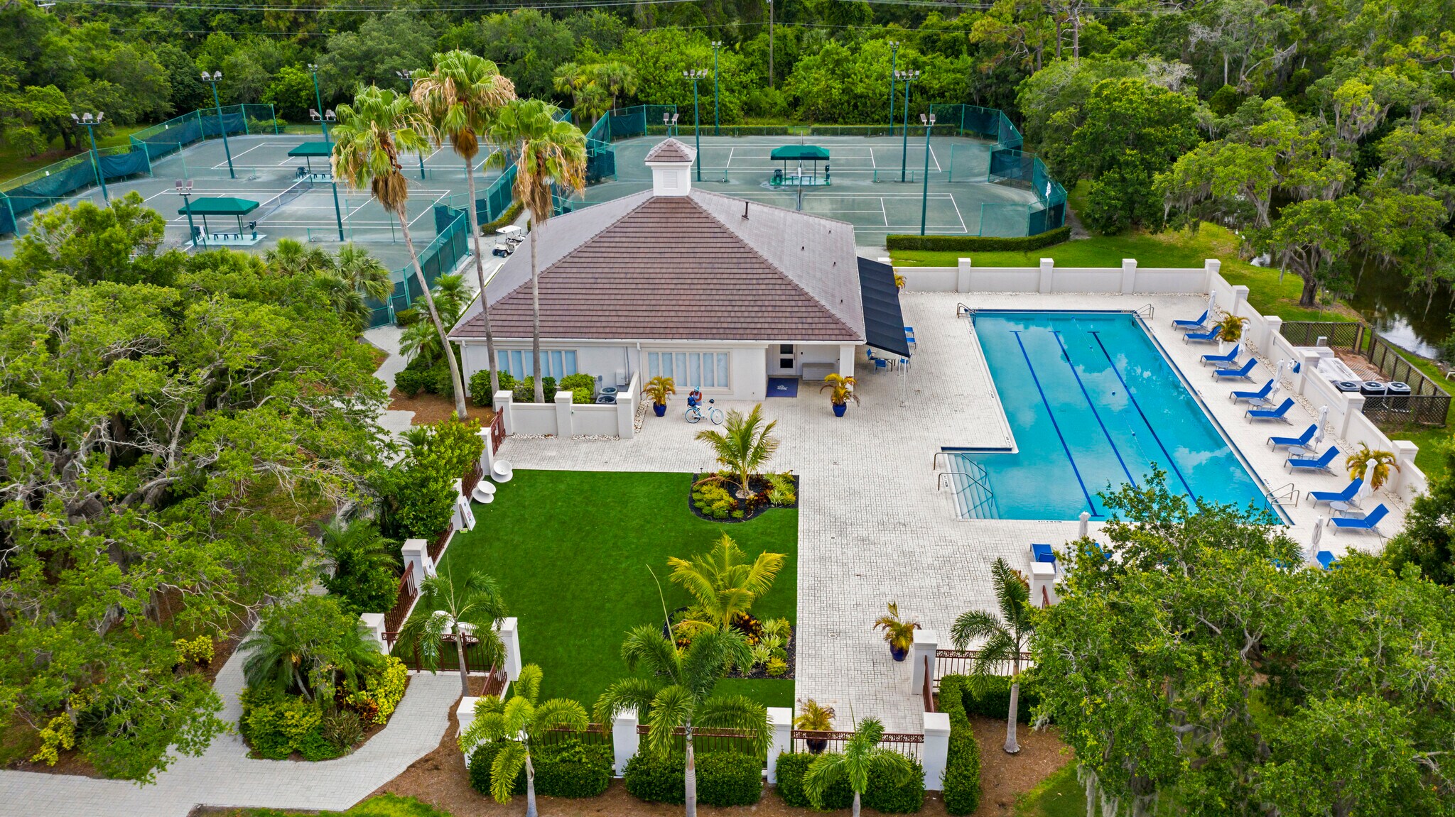 Building Photo - 4602 Royal Dornoch Cir