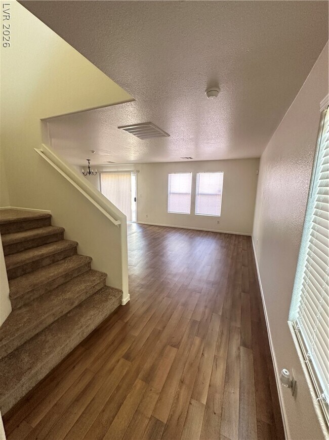 Building Photo - 156 Fratelli Ave