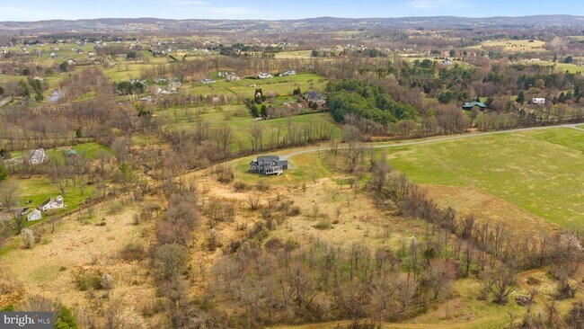 Building Photo - 38149 John Wolford Rd