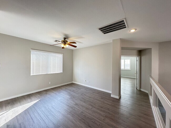 Building Photo - HEATHERWOOD