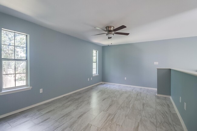 Building Photo - 1714 James Buchanan Dr
