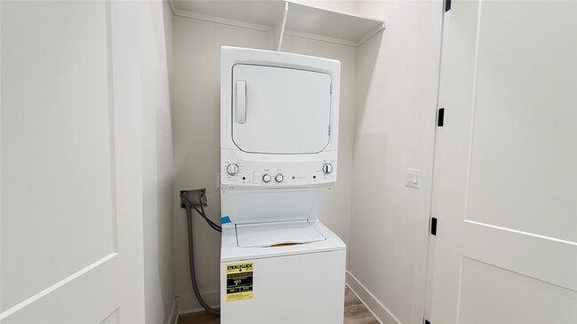 Building Photo - 4722 Old Spanish Trl