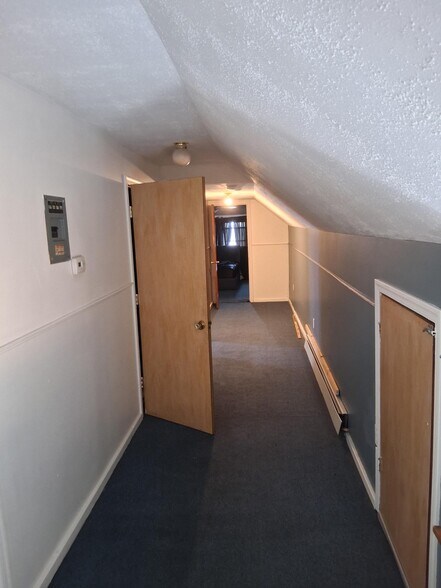 Building Photo - 78 Savoy Pl