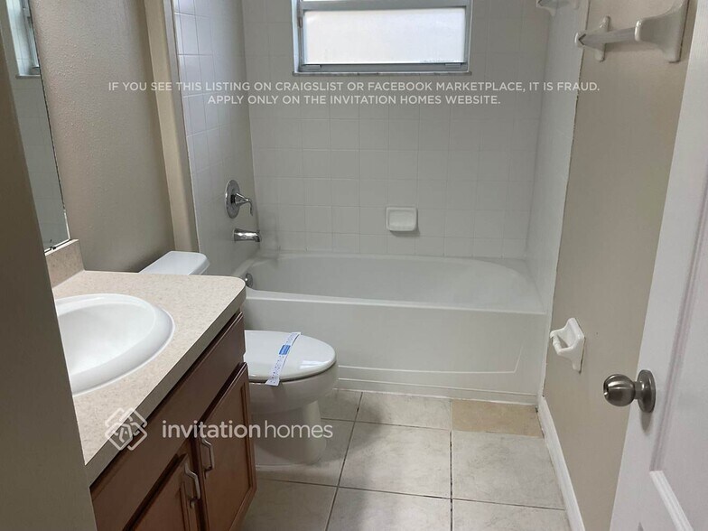 Building Photo - 2117 Colville Chase Dr