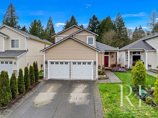 Building Photo - Peaceful Retreat Near JBLM | Spacious 3BR ...