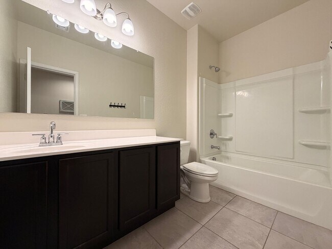 Building Photo - 18389 W Whispering Wind Dr