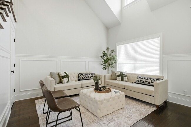 Building Photo - 8349 Anslee Way NW