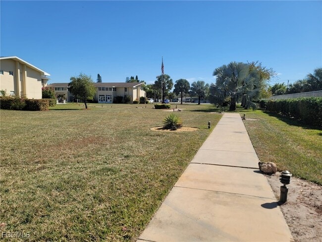 Building Photo - 333 Joel Blvd