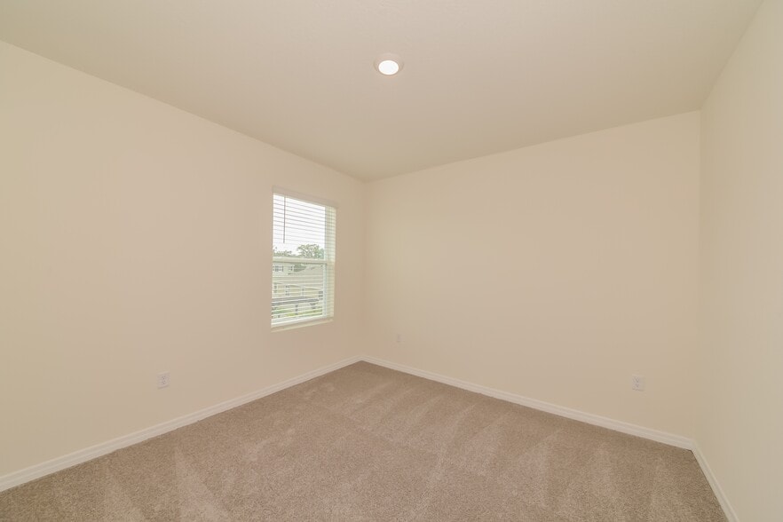 Building Photo - 16935 Trite Bend St