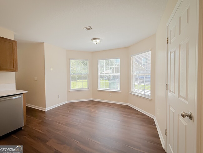 Building Photo - 105 Snapper Ct
