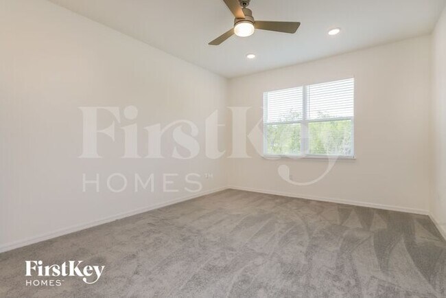 Building Photo - 138 Windsor Reserve Dr