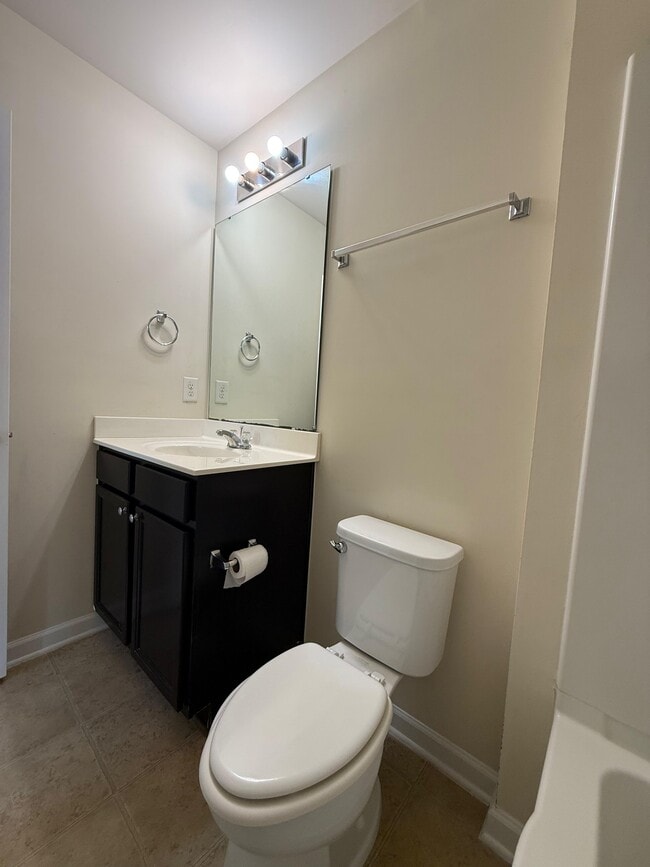 Building Photo - 8506 Quarton Dr