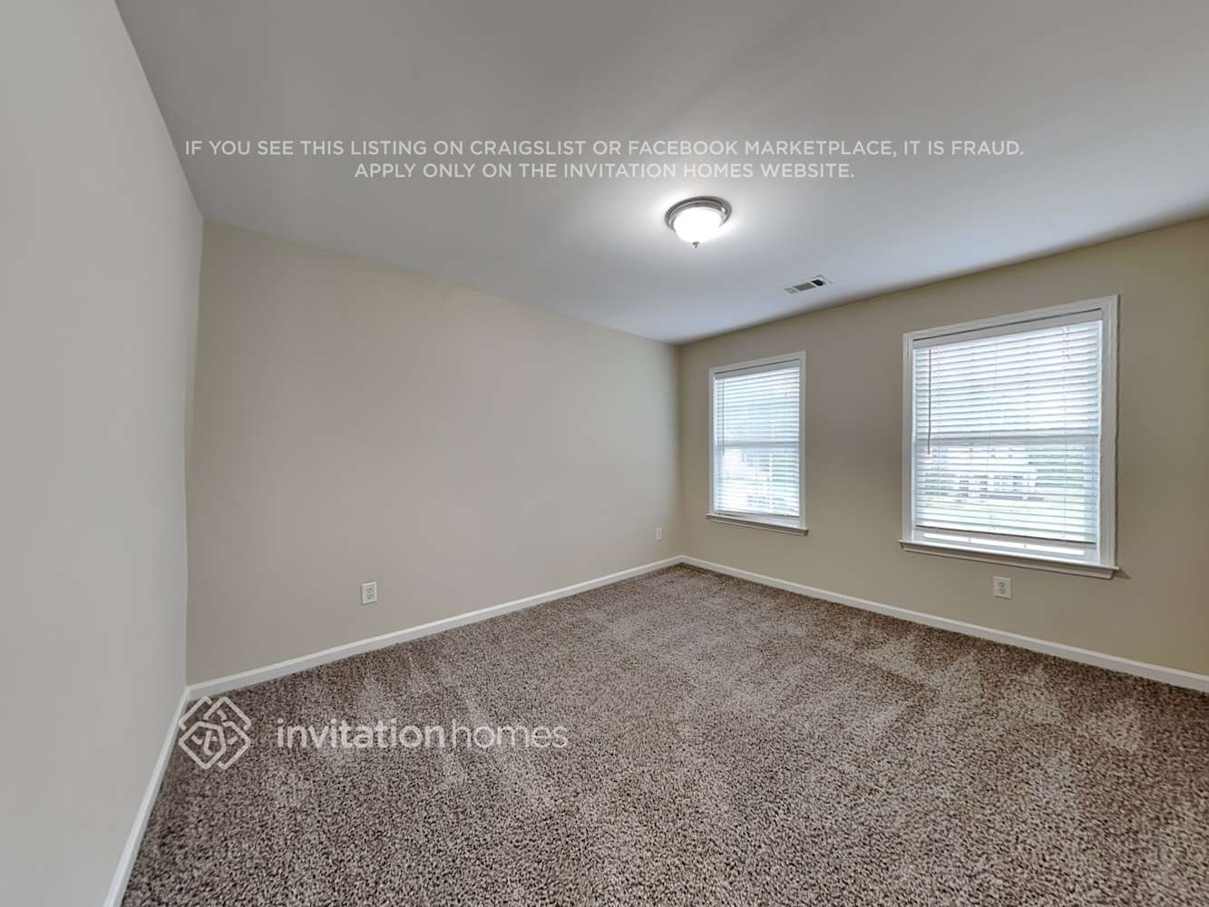 Building Photo - 1792 Sahale Falls Dr