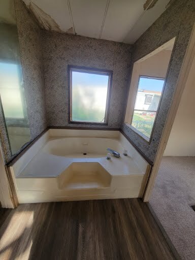 Building Photo - 27 Babur St