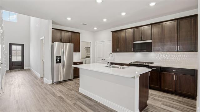 Building Photo - 601 Willet Dr
