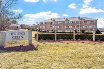 Building Photo - 41 Farrwood Ave