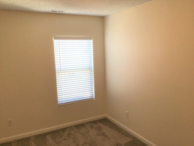 Building Photo - 209 Ranlo Avenue
