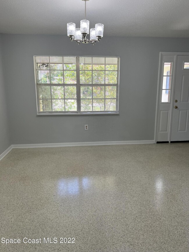 Building Photo - 2643 Cherrywood Ln