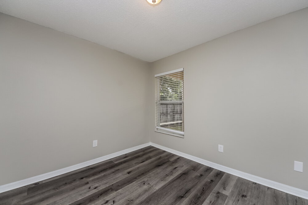 Building Photo - 17104 Cypresswood Way
