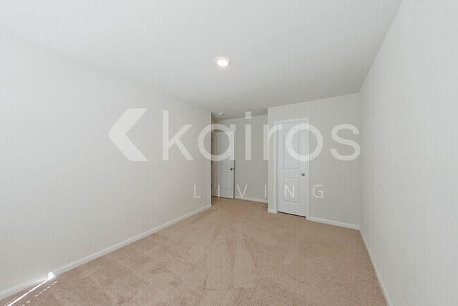 Building Photo - 354 Common Reed Dr