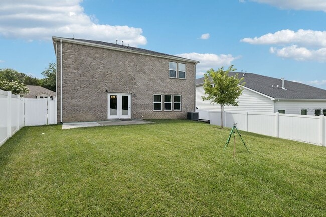 Building Photo - Clover Glen Rental