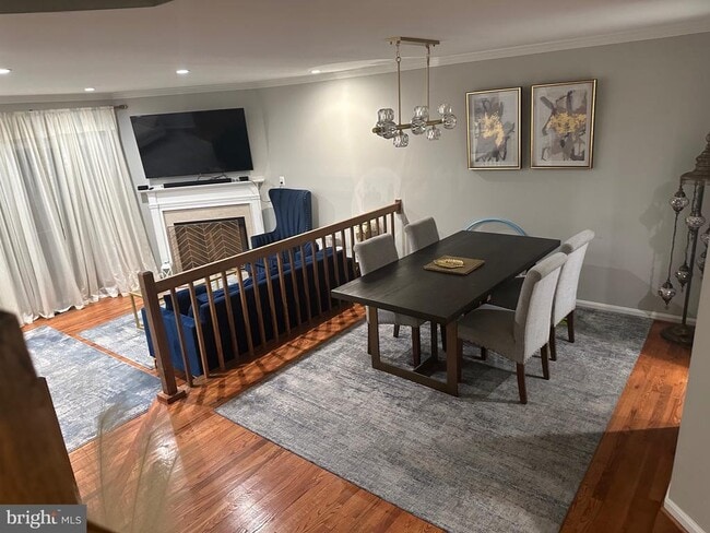 Building Photo - 14162 Compton Valley Way