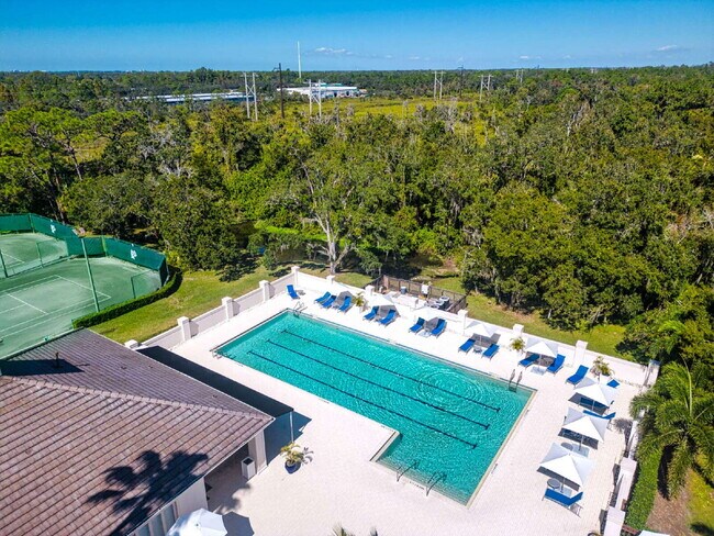 Building Photo - 4940 Tobermory Way
