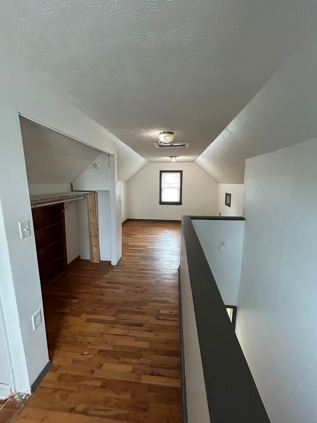 Building Photo - 3335 P St