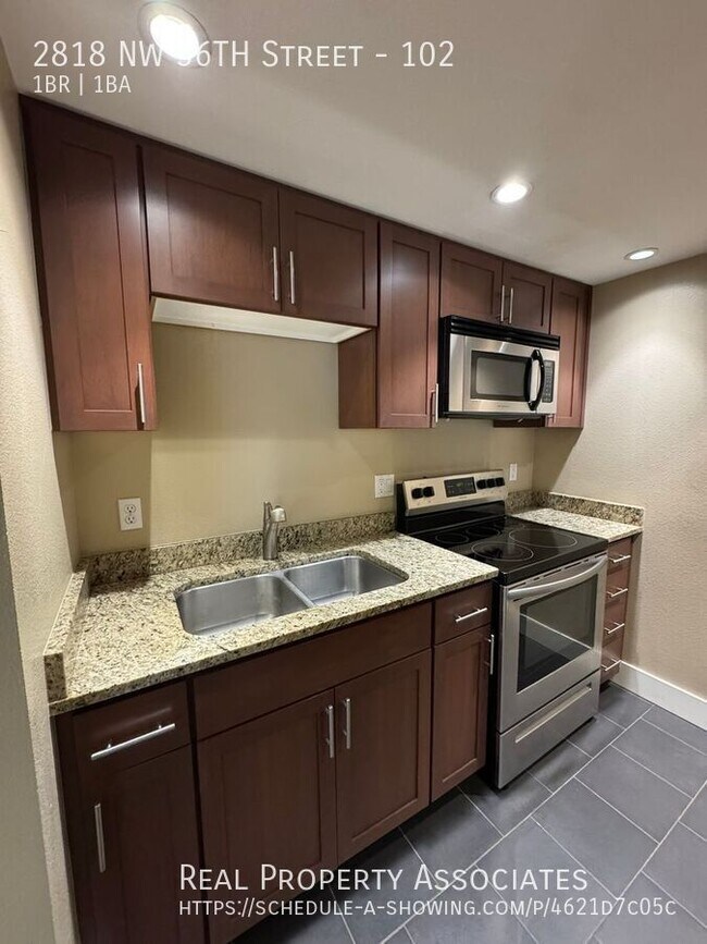 Building Photo - 2818 NW 56th St