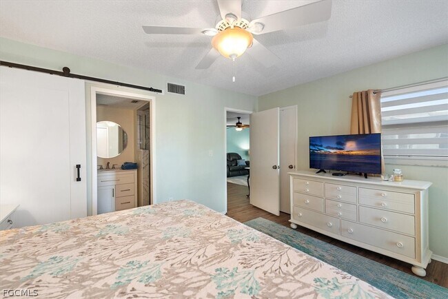 Building Photo - 7400 College Pkwy